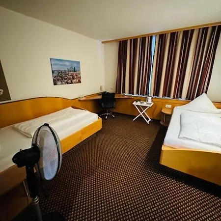 L'escala Hotel 3*