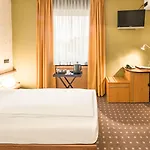 Hotel L'escala Dreieich