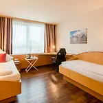 L'escala 3*