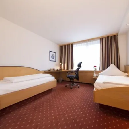 Hotell L'escala 3*